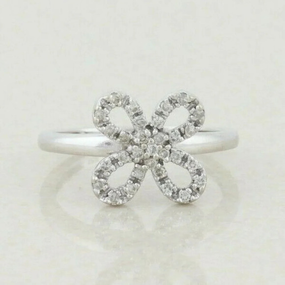 14k White Gold Diamond Ring Bow Flower Ring Size 7 1/4 - Picture 1 of 9